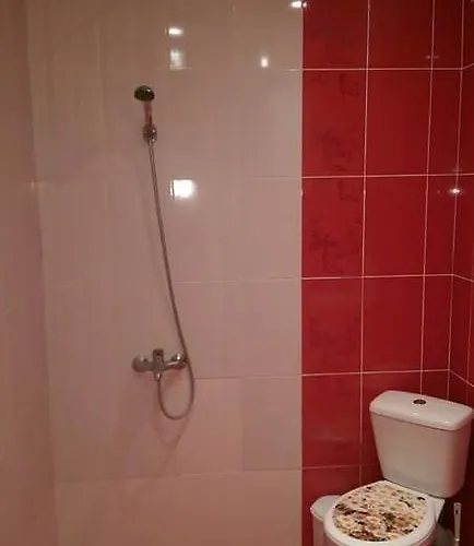 Svetla Διαμέρισμα *